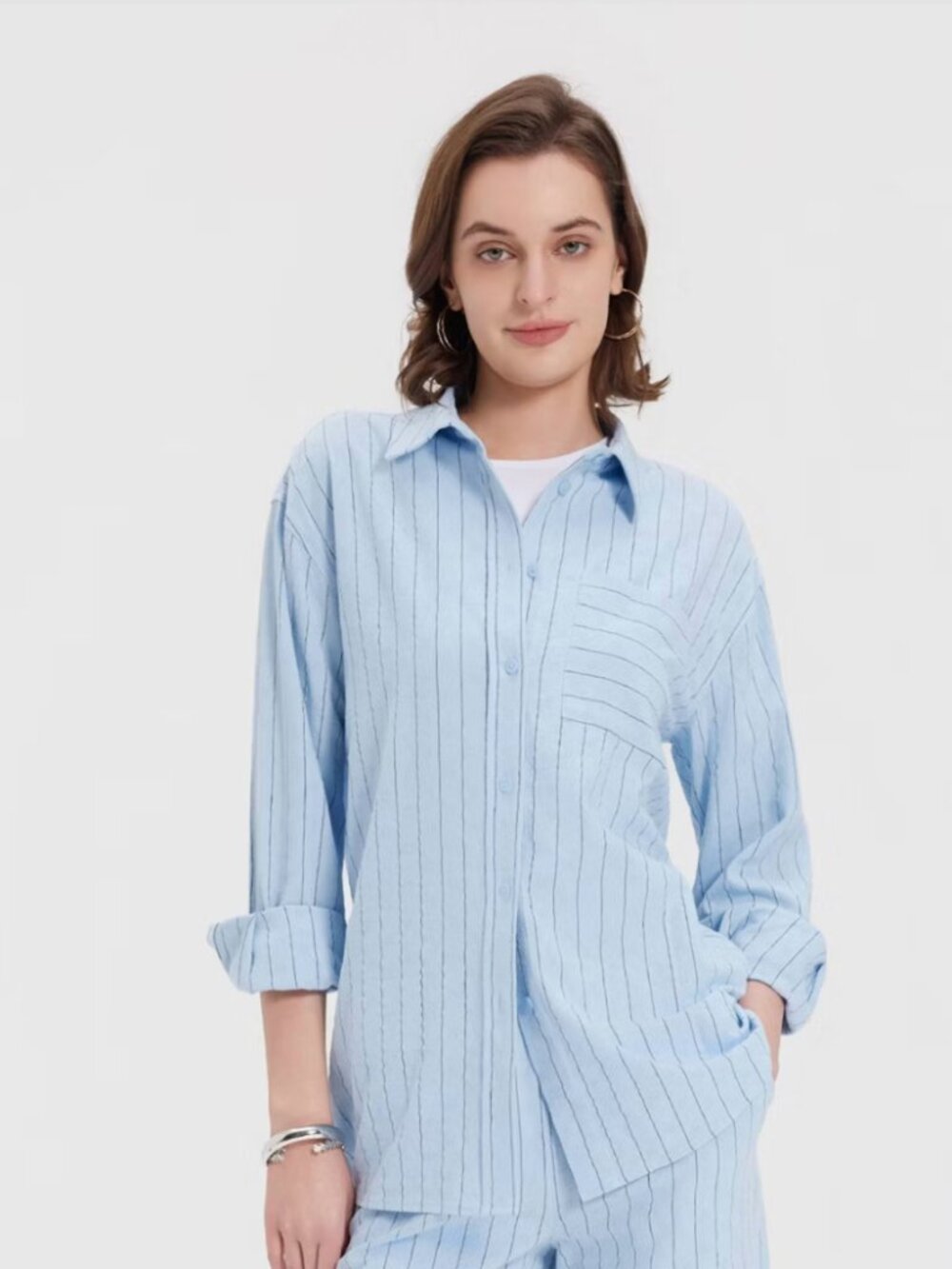 Women's Long Sleeve Collared Oversized Shirt - Universal Thread™ Blue Striped S